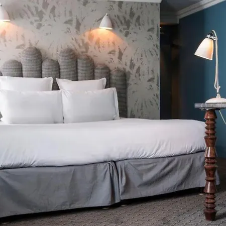 Hotel Paradis 3*