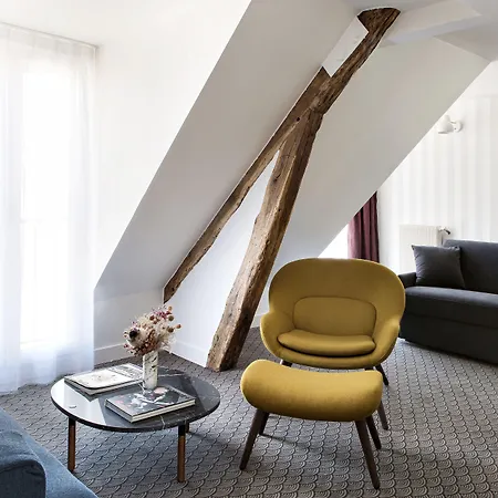 Hotel Paradis Paris
