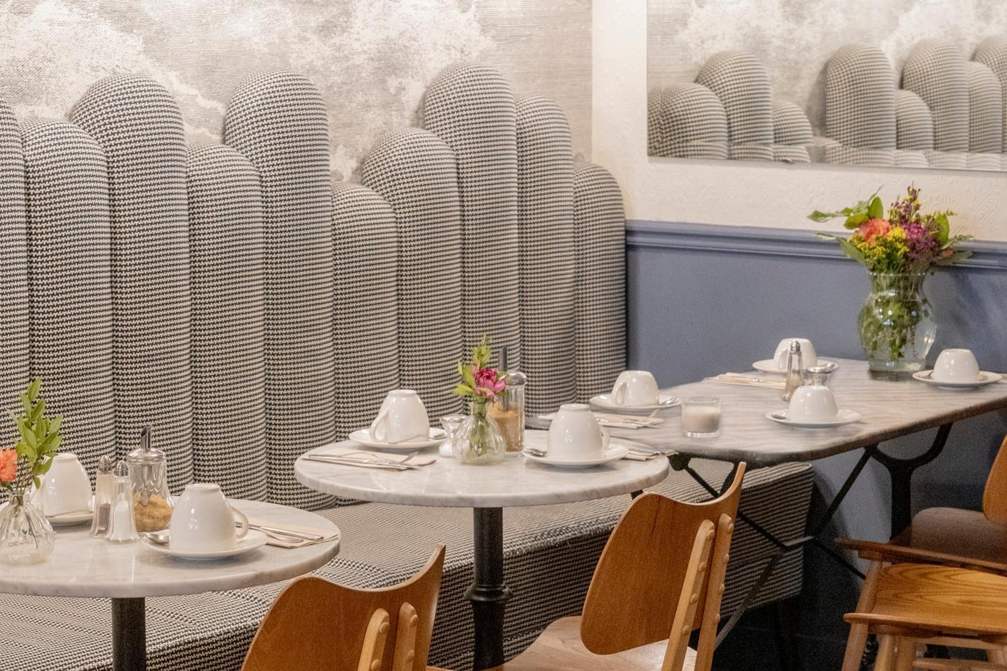 Hotel Paradis Parigi