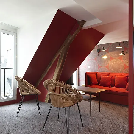 Paradis Hotel 3*